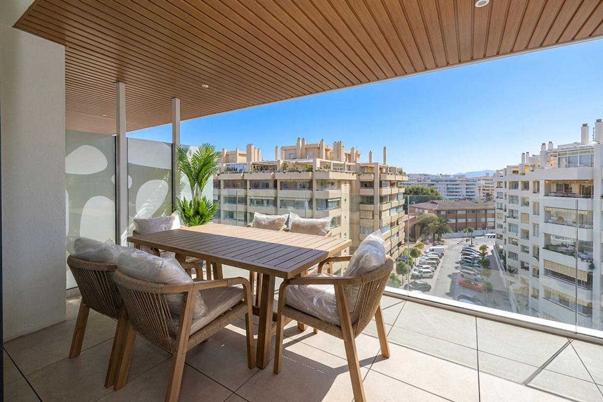 Sprzedaż mieszkania w Piso en Avenida Santa Amalia, 17, Zona Sohail, Fuengirola, Fuengirola
photo 5