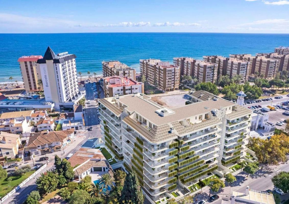 Venta de piso en Piso en Avenida Santa Amalia, Zona Sohail, Fuengirola, Fuengirola
photo 1