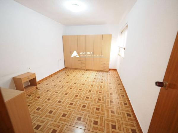 Venta de piso en Piso en Avenida Carlos Soler, Centro, Mutxamel, Mutxamel
thumbnail 1