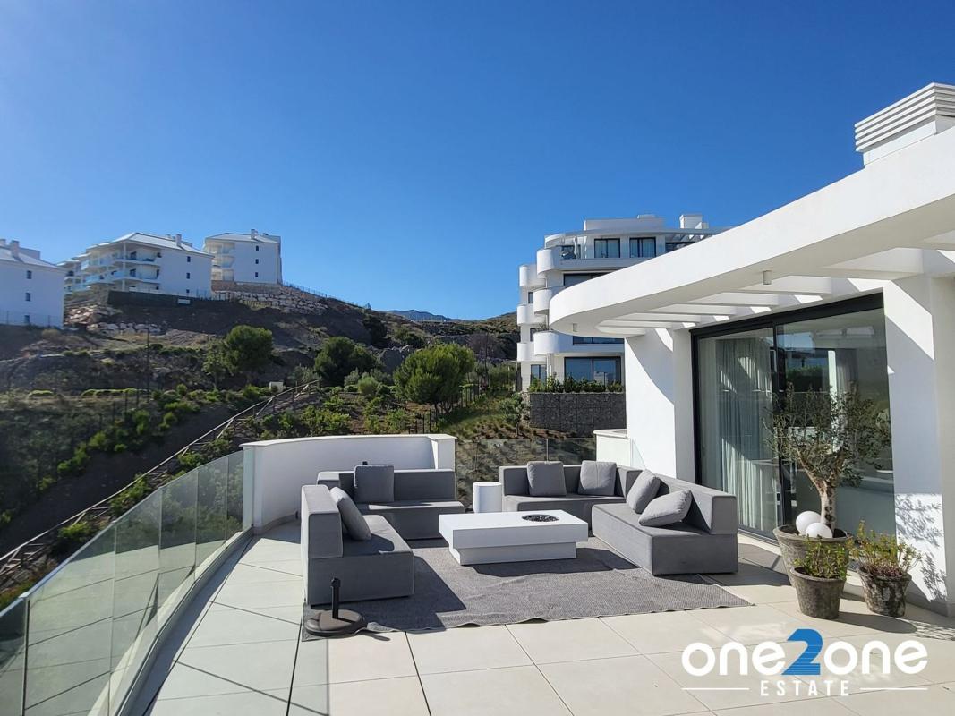 Penthouse sale in  Ático en Avenida 8 de Marzo, El Higuerón, Fuengirola, Fuengirola photo 4