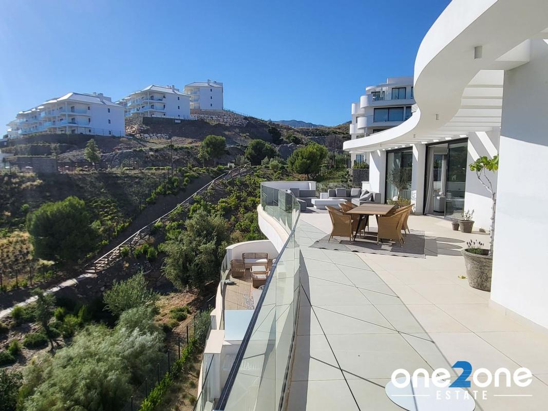 Penthouse sale in  Ático en Avenida 8 de Marzo, El Higuerón, Fuengirola, Fuengirola photo 5