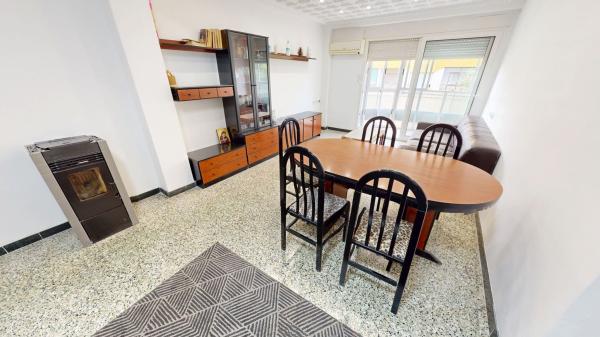 Venta de piso en Piso en Avenida de la Constitución, Novelda, Novelda
thumbnail 1