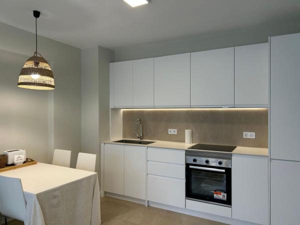Venta de piso en Piso en Avenida Bruselas, Playa de San Juan, Alicante / Alacant, Alicante / Alacant
photo 1