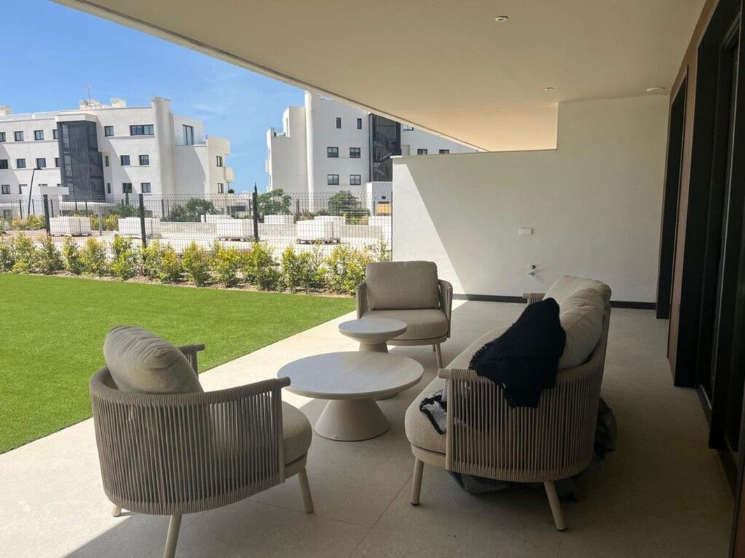 Venta de piso en Piso en El Higuerón, Fuengirola, Fuengirola
photo 1
