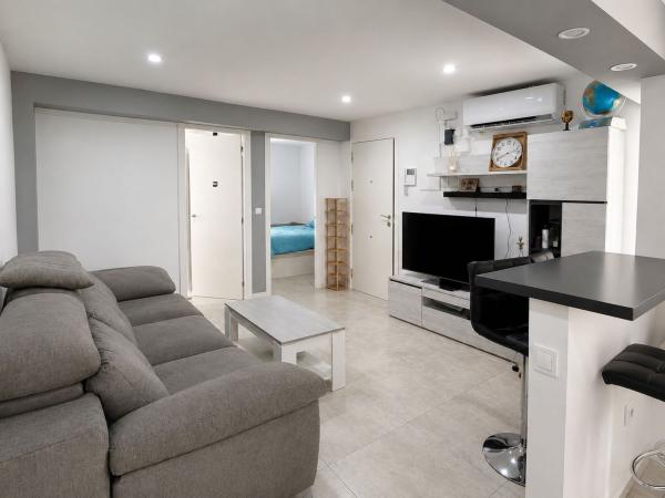 Venta de piso en Piso en Calle del Doctor Bergez, Carolinas Altas, Alicante / Alacant, Alicante / Alacant
thumbnail 1