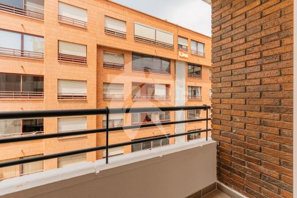 Venta de piso en Piso en Calle Churruca, Ensanche-Diputación, Alicante / Alacant, Alicante / Alacant
thumbnail 1