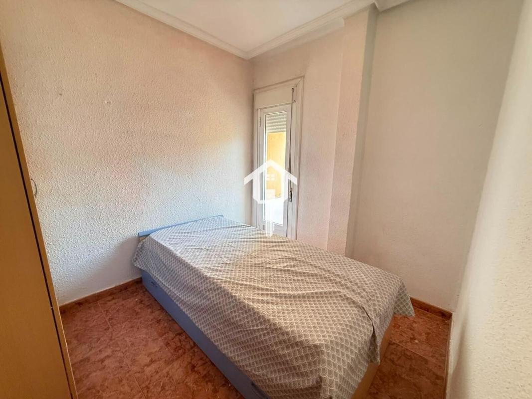Venta de duplex en Dúplex en Calle Sierra Maigmó, Virgen del Remedio - Parque lo Morant, Alicante / Alacant, Alicante / Alacant photo 4