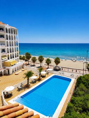 Ático en venta en  Ático en Paseo Marítimo Rey de España, 132 D, Las Gaviotas, Fuengirola, Fuengirola photo 2