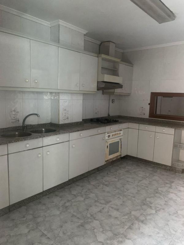 Продажа квартиры на Piso en Calle General Espartero, Carolinas Altas, Alicante / Alacant, Аликанте / Алакант
photo 3