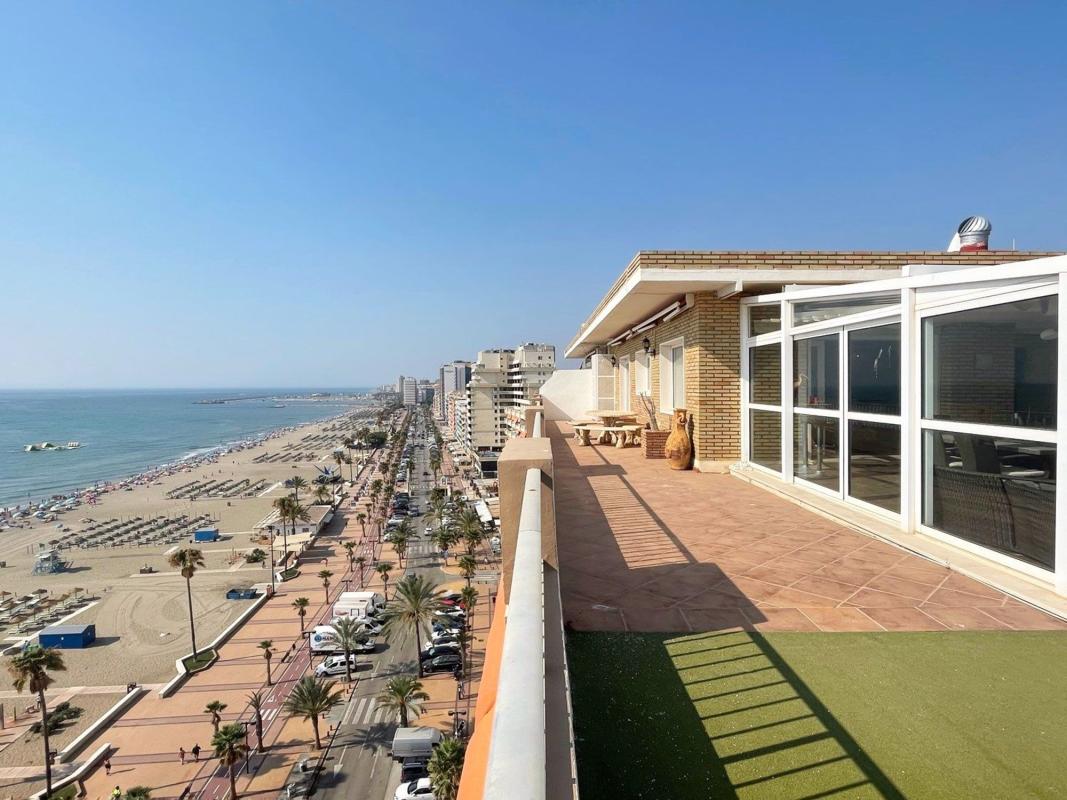 Sprzedaż poddasza w Ático en Playa de los Boliches, Fuengirola, Fuengirola photo 1