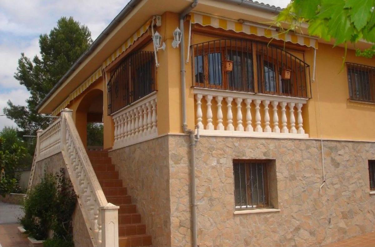 Недвижимость на продажу и в аренду в Испании photo 3