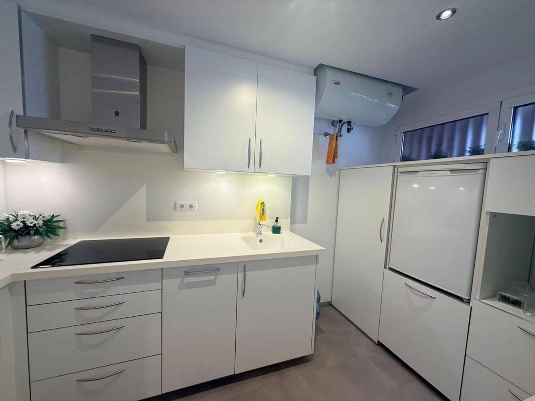 Venta de piso en Piso en Avenida del Mediterráneo, Playa de Levante, Benidorm, Benidorm
photo 5