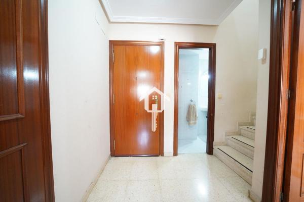 Duplex en venta en Dúplex en Dr Jose Luis De La Vega, Garbinet - Parque de las Avenidas, Alicante / Alacant, Alicante / Alacant thumbnail 1