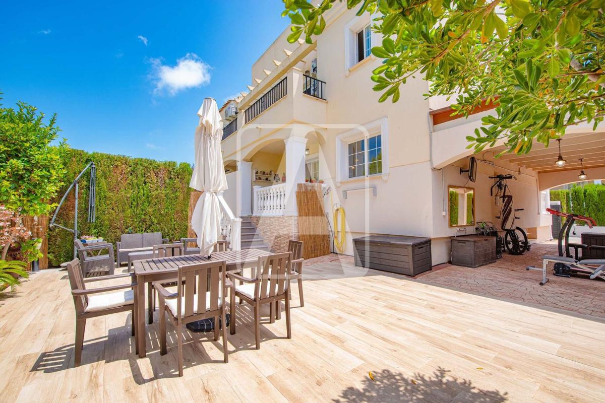 Sale of independent chalet in Casa o chalet en Cometa-Carrió, Calpe, Calpe
photo 3