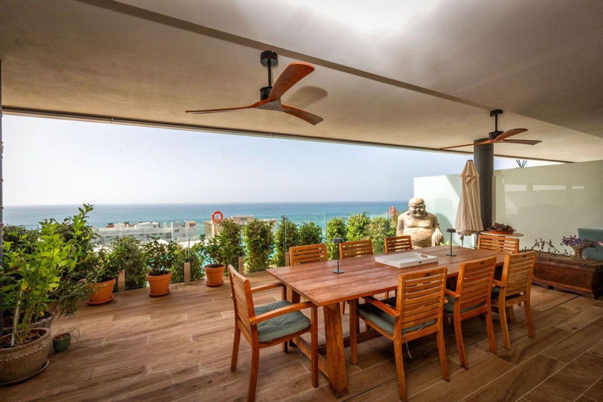 Sale of apartment in Piso en Calle Begoña, Las Gaviotas, Fuengirola, Fuengirola
photo 4