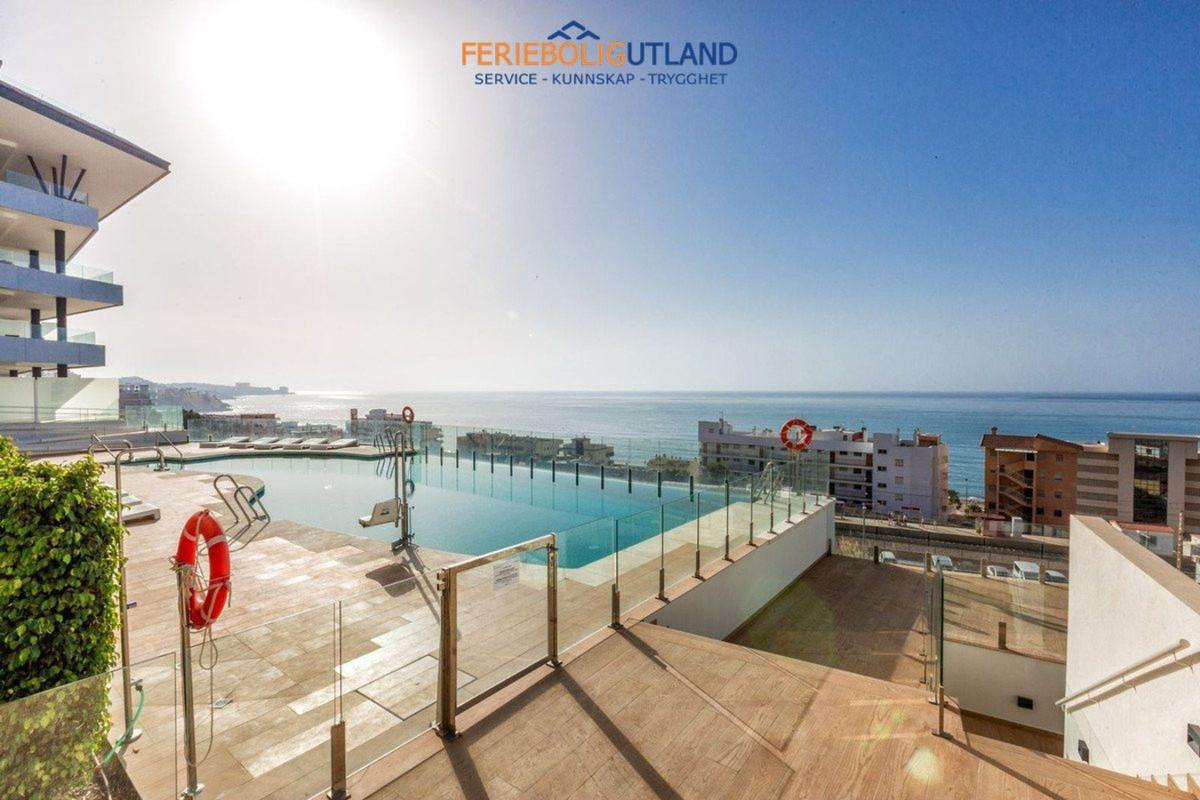 Sale of apartment in Piso en Calle Tucán, Torreblanca del Sol, Fuengirola, Fuengirola
photo 2