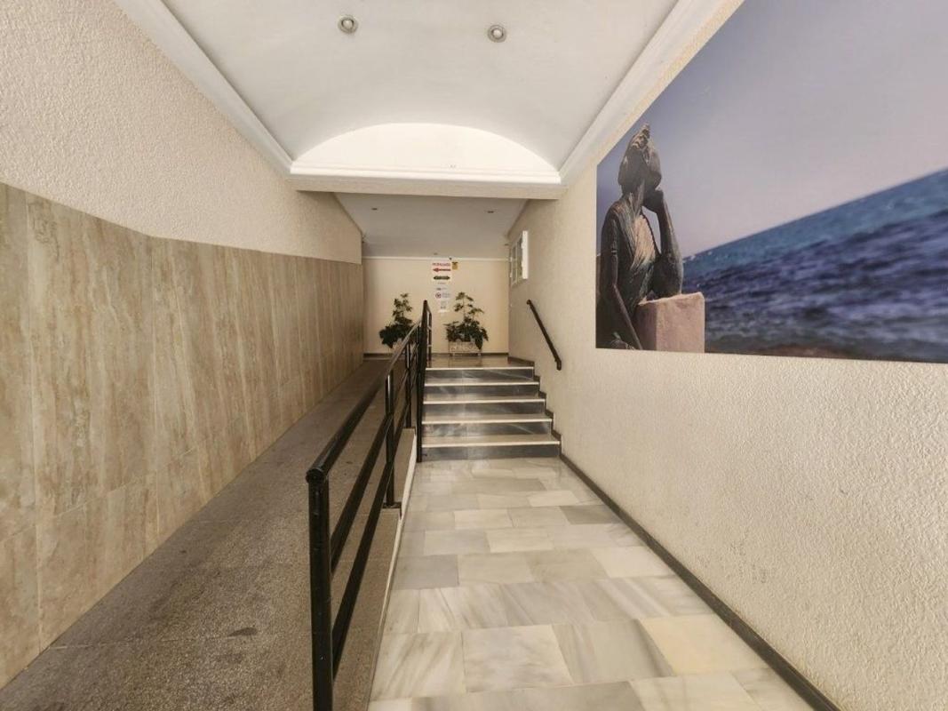 Venta de piso en Piso en Valencia, El Molino, Torrevieja, Torrevieja
 photo 3