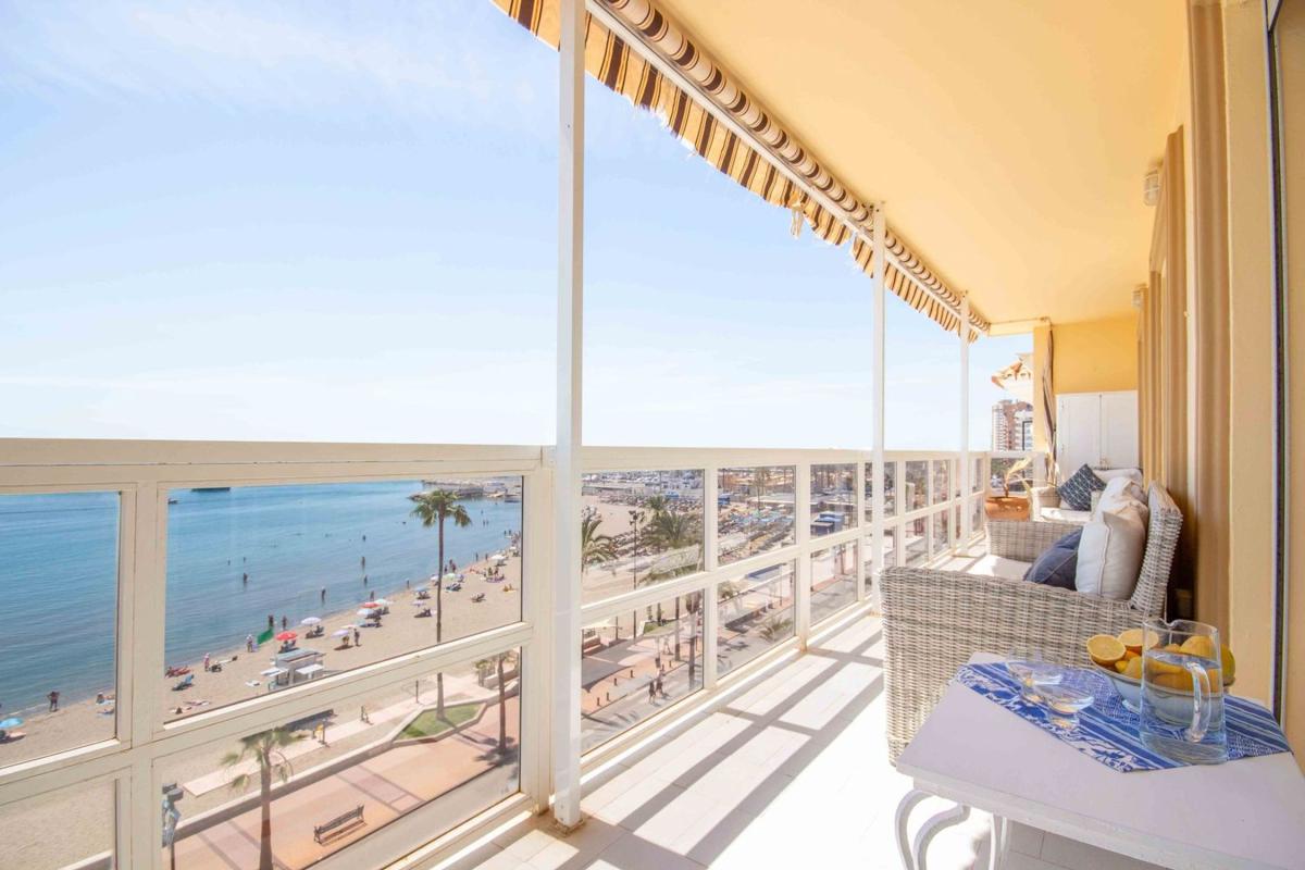Venta de duplex en Dúplex en Paseo Marítimo Rey de España, Zona Puerto Deportivo, Fuengirola, Fuengirola photo 2