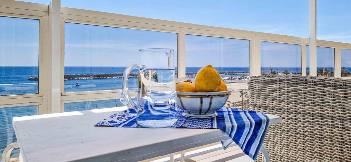 Venta de duplex en Dúplex en Paseo Marítimo Rey de España, Zona Puerto Deportivo, Fuengirola, Fuengirola photo 3