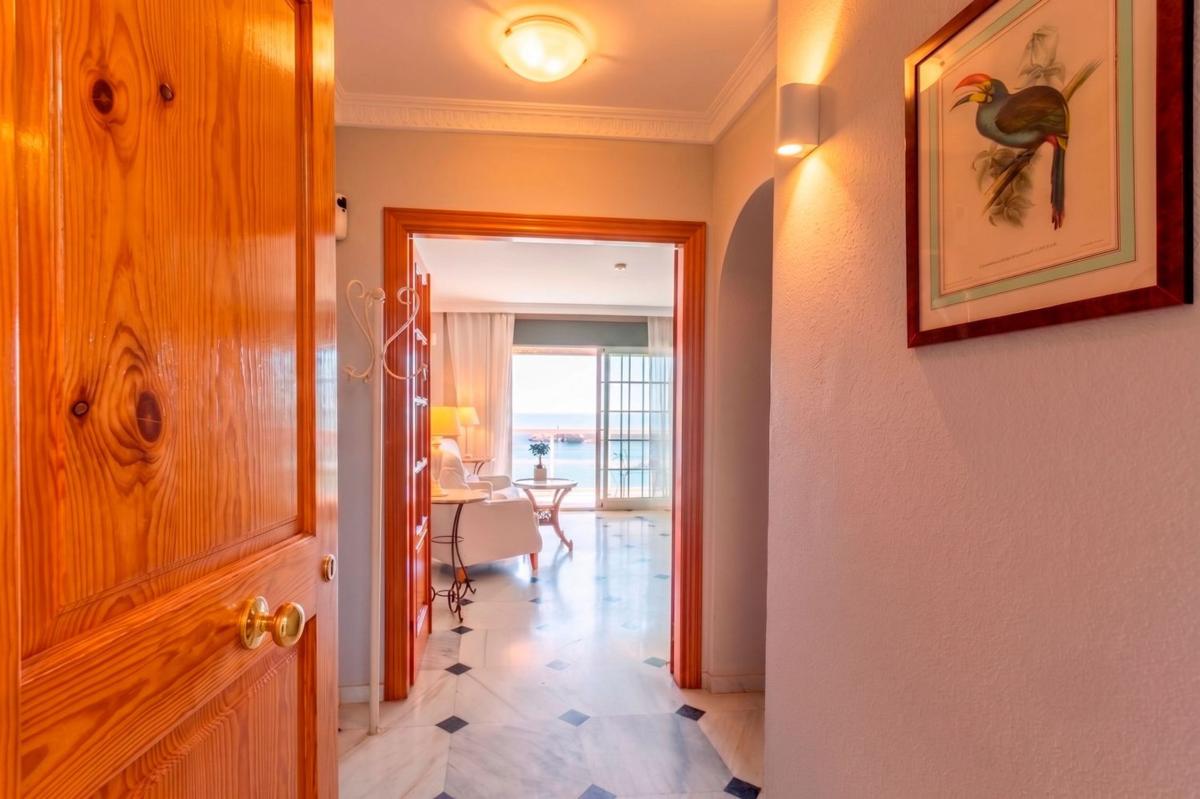 Venta de duplex en Dúplex en Paseo Marítimo Rey de España, Zona Puerto Deportivo, Fuengirola, Fuengirola photo 5