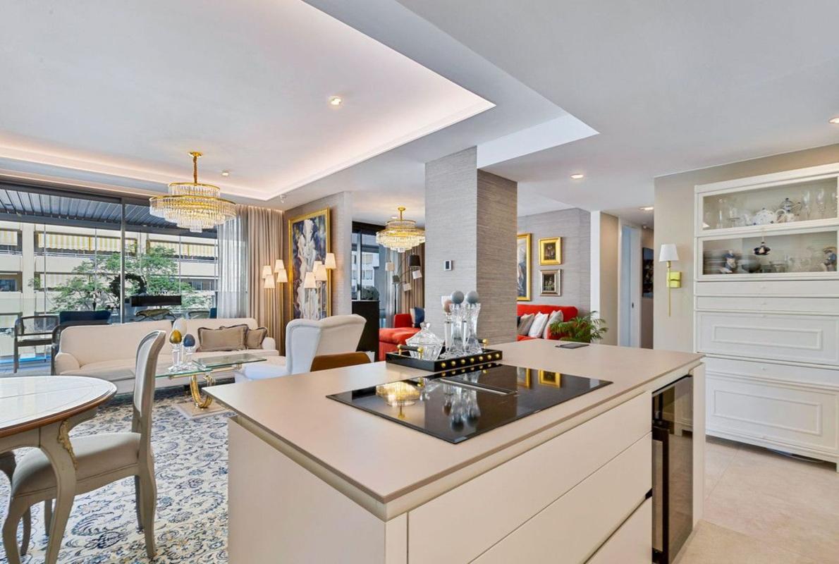 Venta de piso en Piso en Avenida Santa Amalia, Zona Sohail, Fuengirola, Fuengirola
photo 3