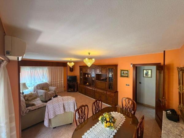 Venta de piso en Piso en Carolinas Altas, Alicante / Alacant, Alicante / Alacant
photo 1