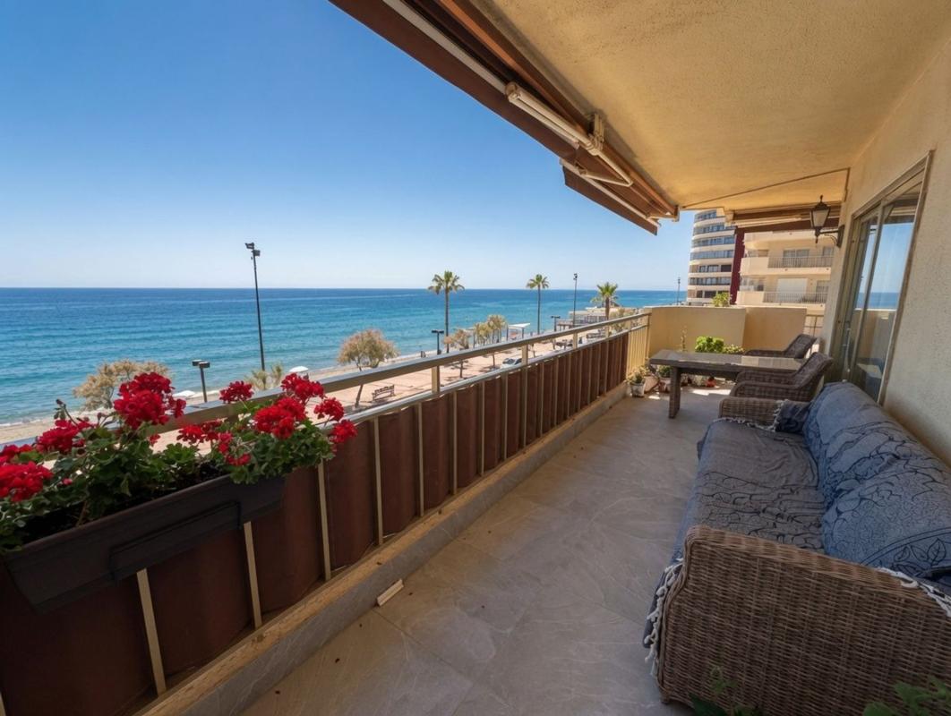 Sprzedaż mieszkania w Piso en Paseo Marítimo Rey de España, Zona Sohail, Fuengirola, Fuengirola
photo 2