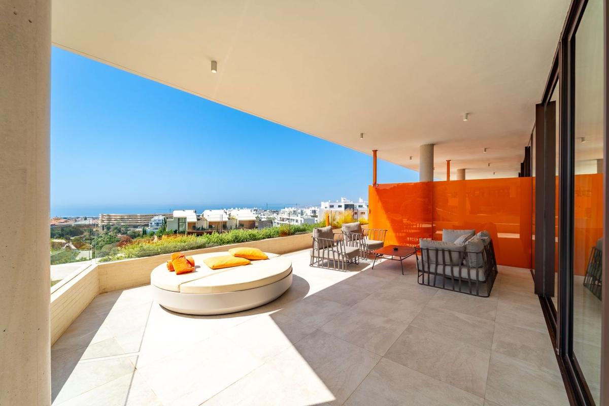 Sale of apartment in Piso en Avenida del Higuerón, El Higuerón, Fuengirola, Fuengirola
photo 1