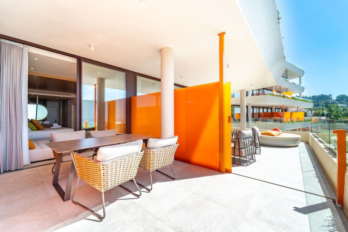Sale of apartment in Piso en Avenida del Higuerón, El Higuerón, Fuengirola, Fuengirola
photo 3