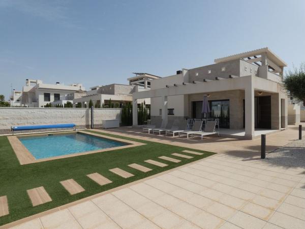 Casa o chalet independiente en Avenida de Málaga, 26, Lo Marabú, Rojales photo 1
