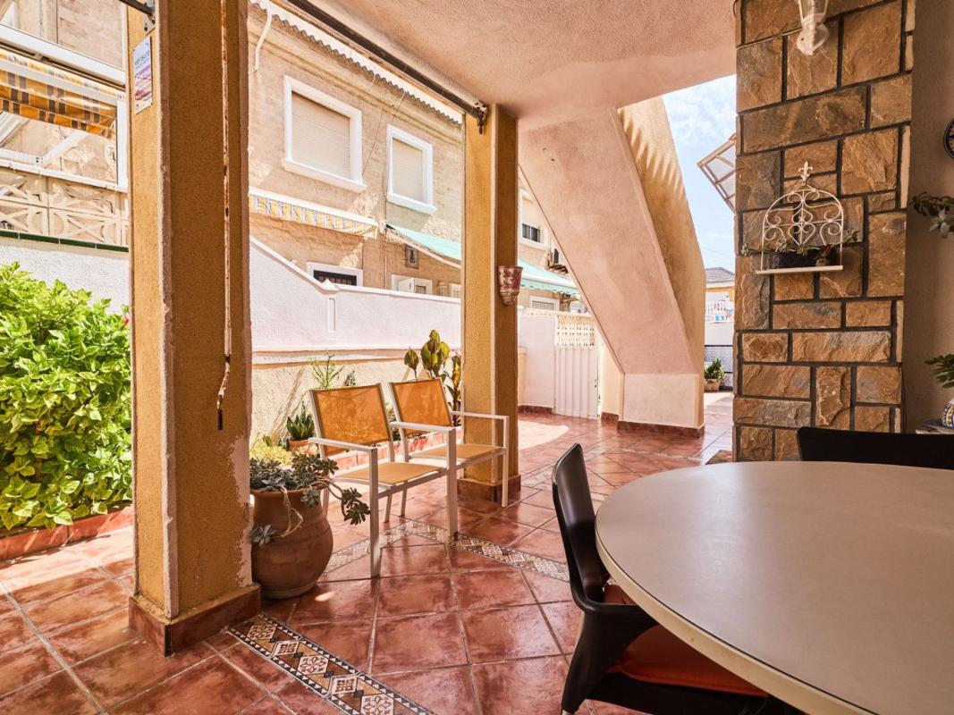 Venta de chalet independiente en Casa o chalet en Avenida de Alemania, Los Europeos, Torrevieja, Torrevieja
photo 4