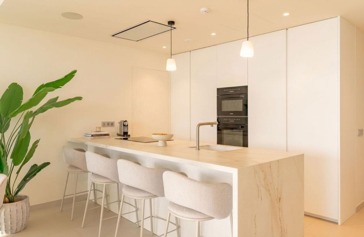 Продажа квартиры на Piso en Avenida Fuengirola, El Higuerón, Fuengirola, Фуэнхирола
photo 4