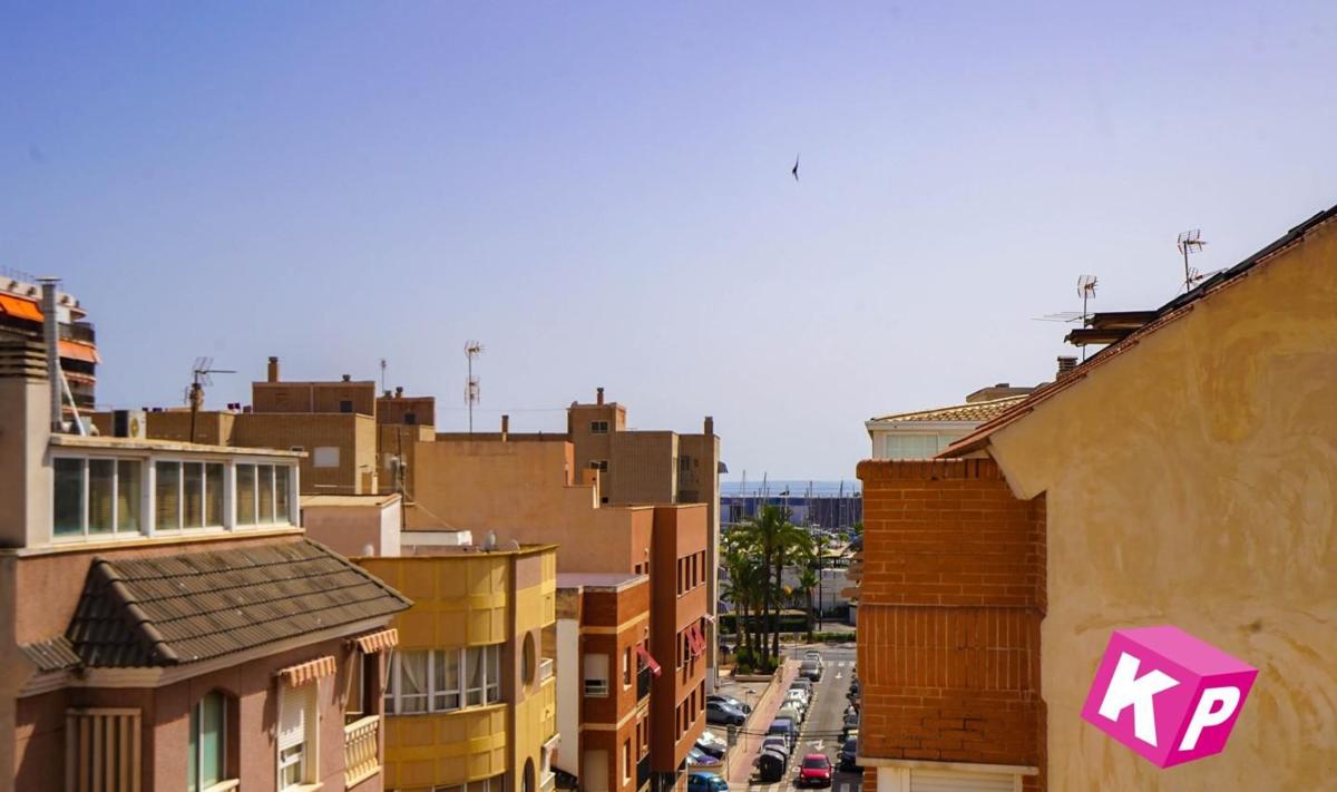 Venta de piso en Piso en Calle de Sant Antoni, Centro, Santa Pola, Santa Pola
photo 1