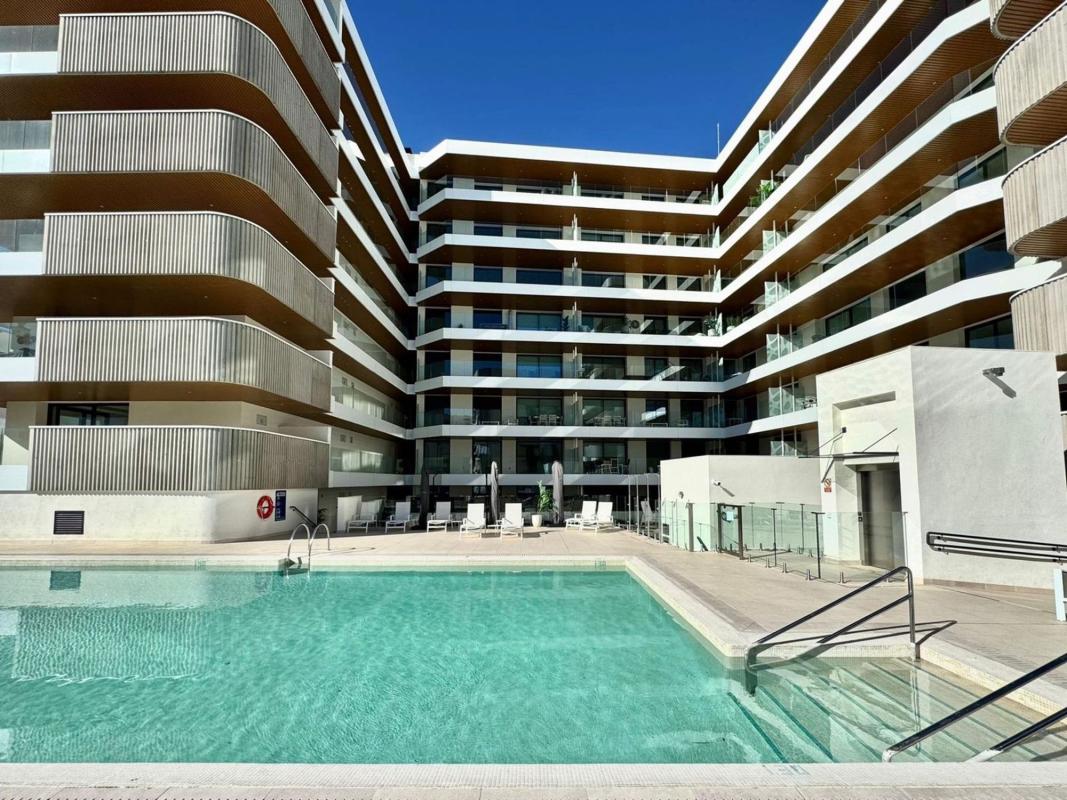 Продажа пентхауса на Ático en Zona Puerto Deportivo, Fuengirola, Фуэнхирола photo 3