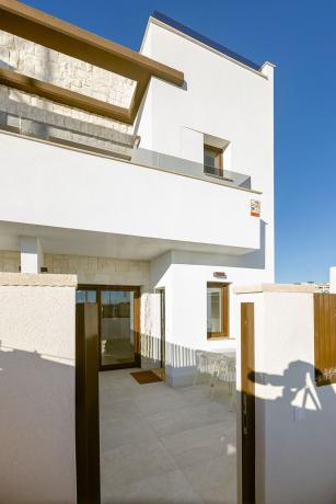 Casa o chalet independiente en Desamparados-Hurchillo-Torremendo, Orihuela thumbnail 1