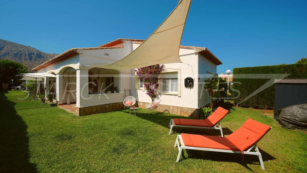 Sprzedaż niezależnego domku jednorodzinnego w Casa o chalet en Beniarbeig, Beniarbeig photo 1