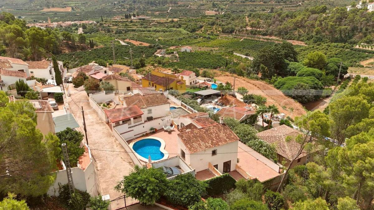 Sprzedaż niezależnego domku jednorodzinnego w Casa o chalet en Adsubia, Adsubia photo 3