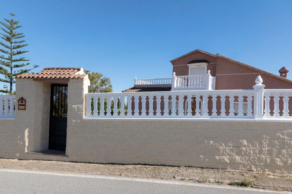 Venta de chalet independiente en Casa o chalet independiente en Calle Sierra Salinas, 3, Rebolledo, Rebolledo
photo 4