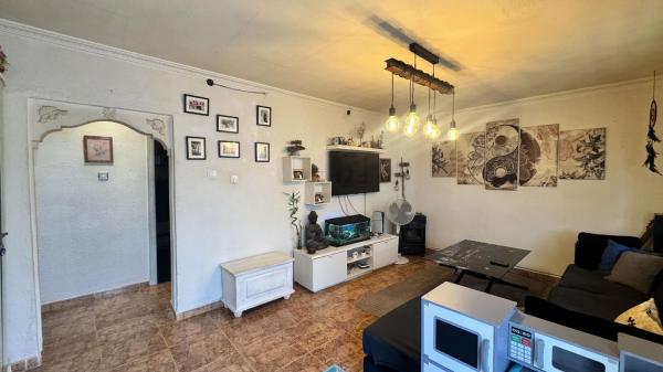Продажа квартиры на Piso en Colonia Requena - Virgen del Carmen, Alicante / Alacant, Аликанте / Алакант
photo 1