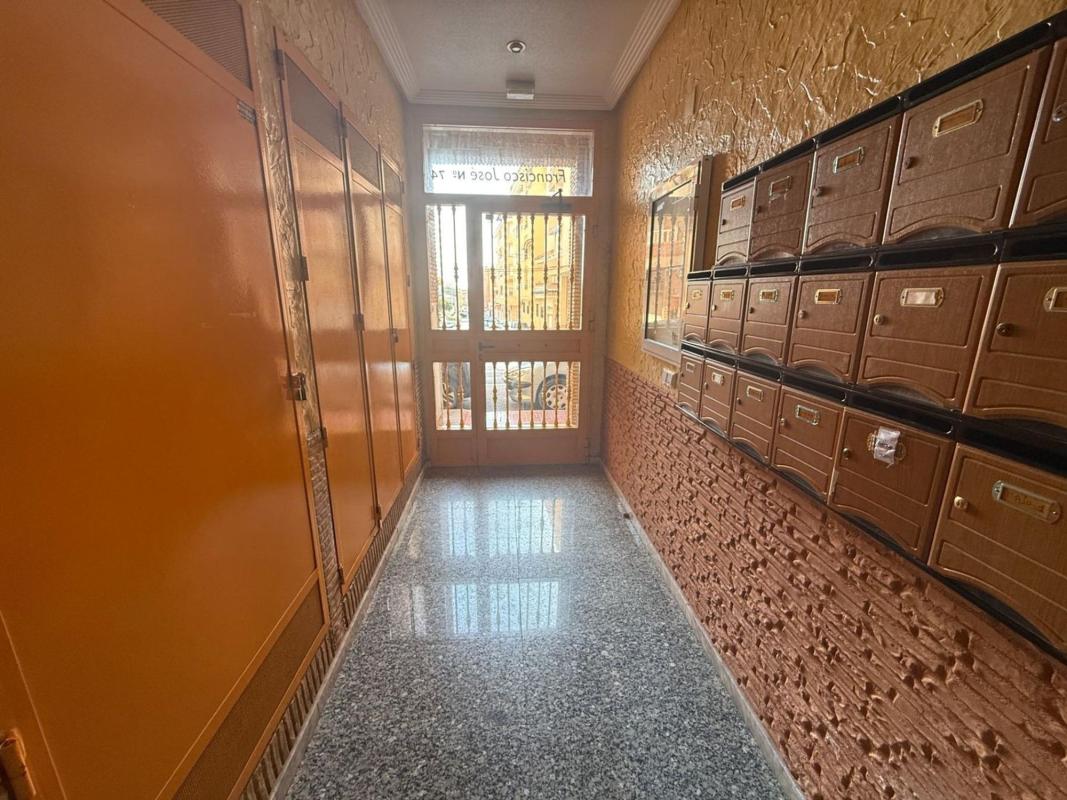 Venta de piso en Piso en El Molino, Torrevieja, Torrevieja
 photo 2
