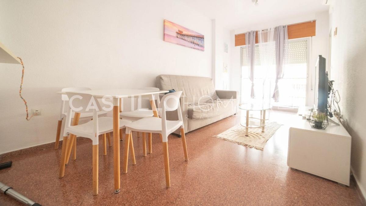 Venta de piso en Piso en Avenida Habaneras - Curva de Palangre, Torrevieja, Torrevieja
photo 1