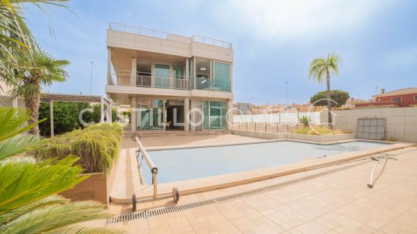 Mansarda na sprzedaż w  Ático en La Zenia, Orihuela, Orihuela photo 1