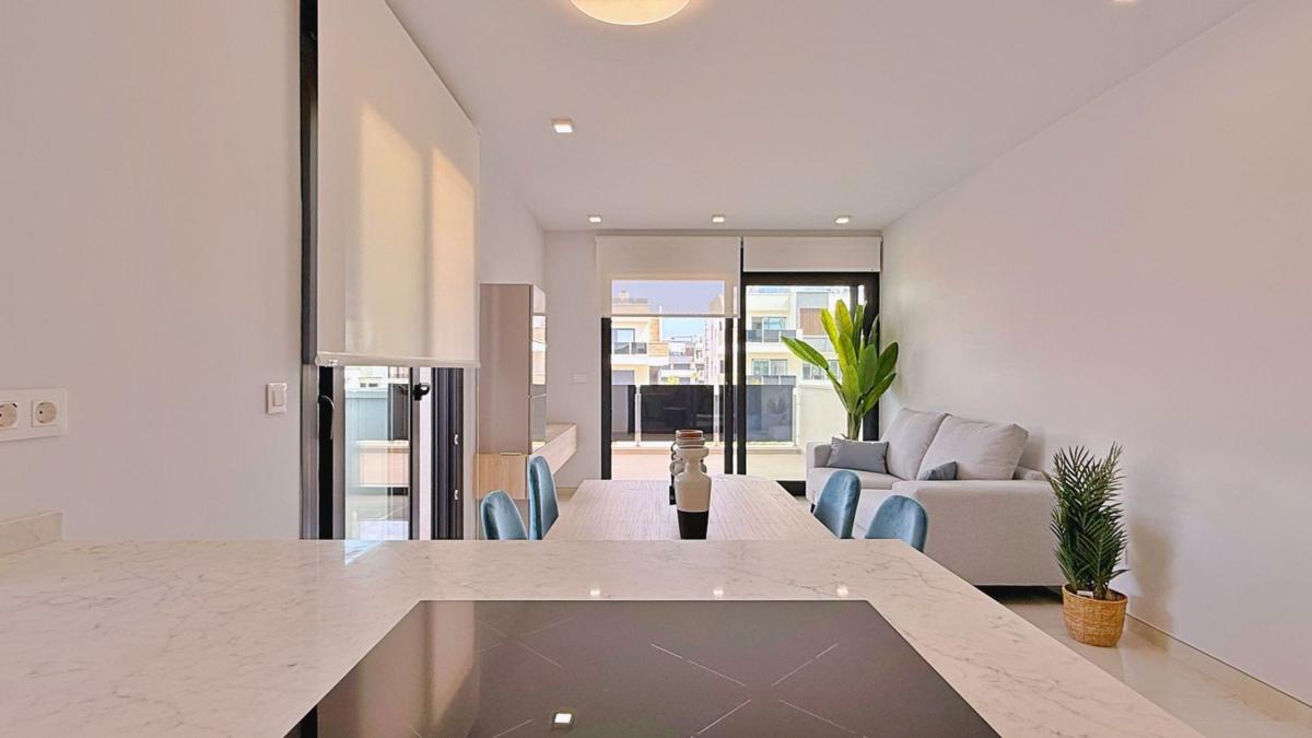 Venta de piso en Piso en Zona Lago - Los Almendros, Orihuela, Orihuela
photo 5