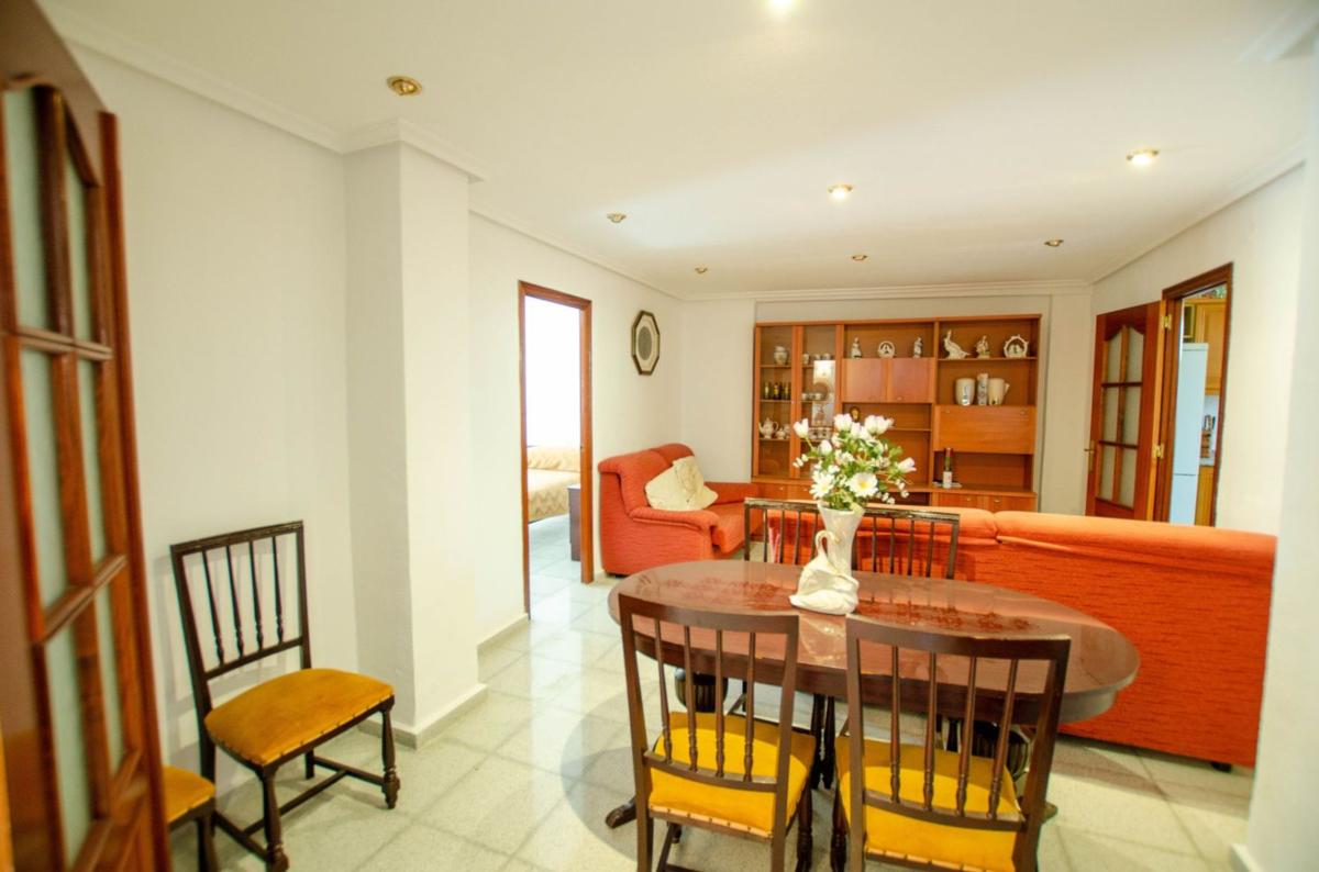 Продажа квартиры на Piso en Calle Molins, Crevillente, Кревильенте
photo 3