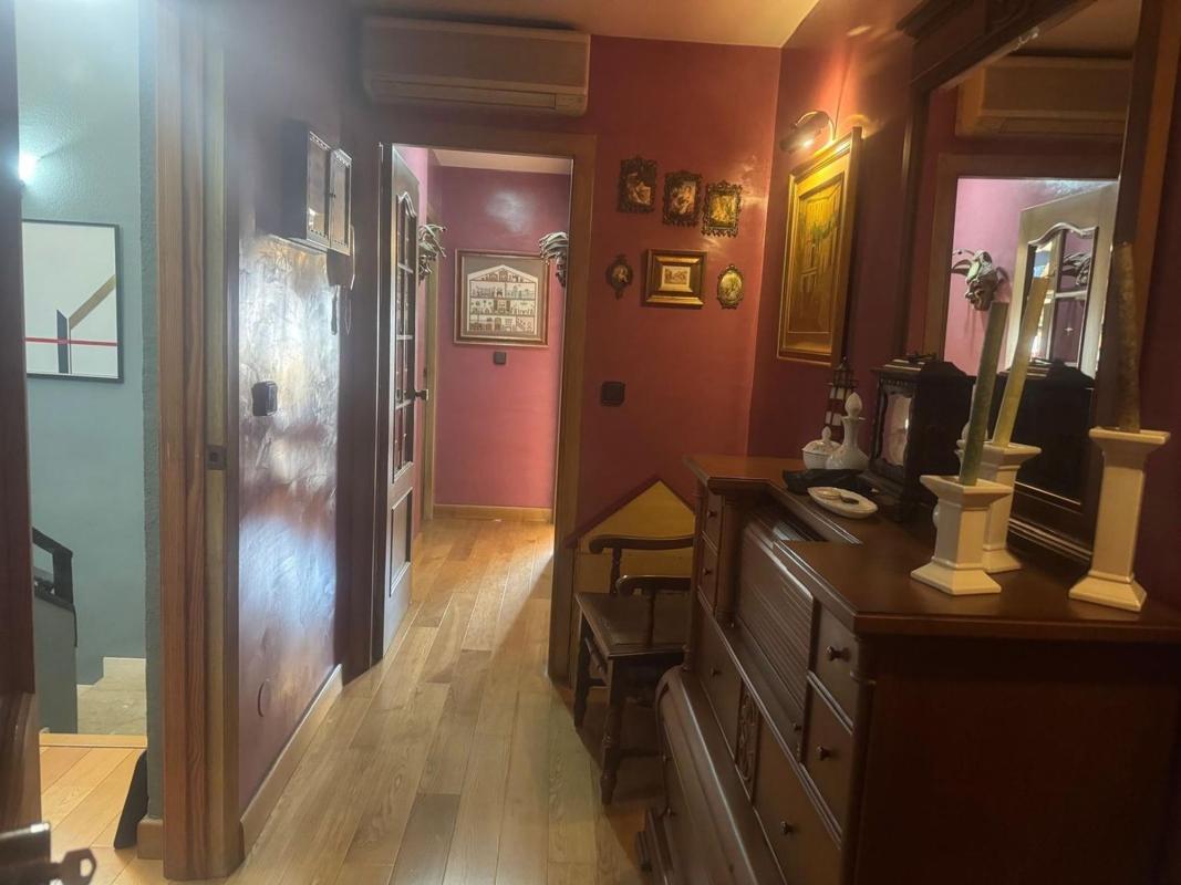 Здание Жилой площадью 300м2 на продажу в Аликанте / Алакант photo 5
