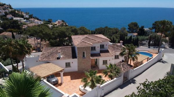 Casa o chalet independiente en Soliguer El, 51, Cala Advocat - Baladrar, Benissa thumbnail 2