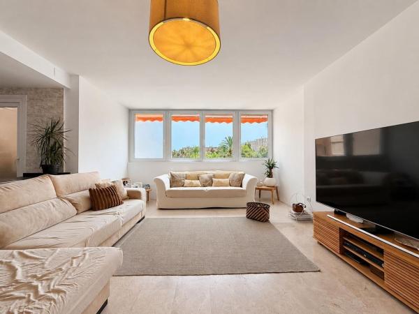 Продажа квартиры на Piso en Calle Catedratic Abelardo Rigual, Playa de San Juan, Alicante / Alacant, Аликанте / Алакант
thumbnail 2
