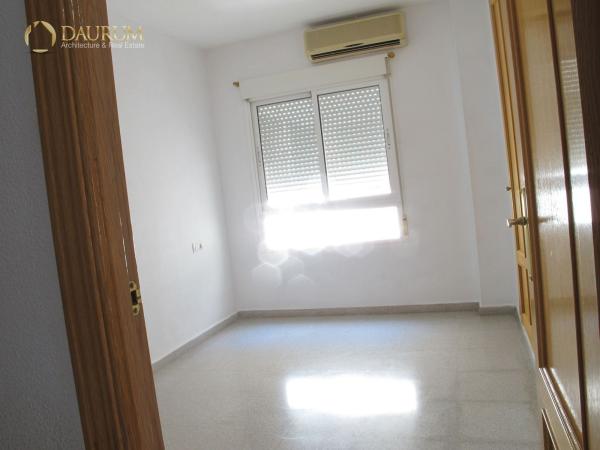 Sprzedaż mieszkania w Piso en Calle Pelayo, Centro, San Vicente del Raspeig, San Vicente del Raspeig
 photo 4