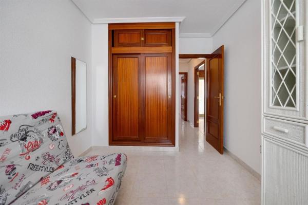 Venta de piso en Piso en Calle Rafal, El Acequión, Torrevieja, Torrevieja
 photo 4