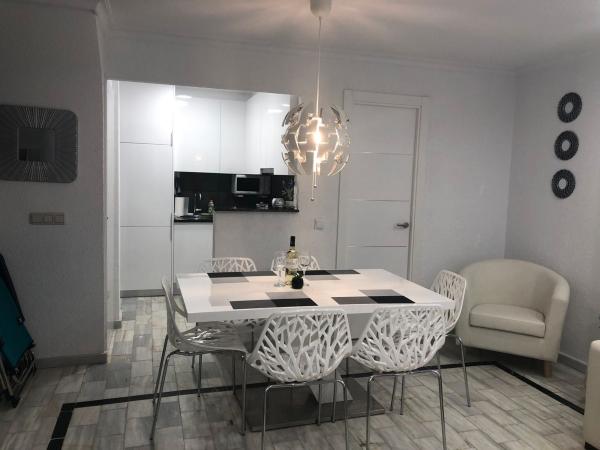 Duplex en venta en Dúplex en Calle puerto romano, 6 /23, Gaspar Perrelló, Torrevieja, Torrevieja thumbnail 1